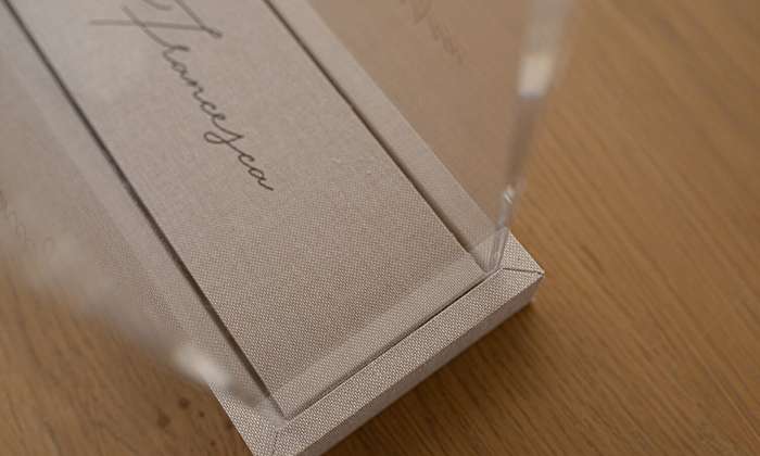 album matrimoniale con scatola in plexiglass