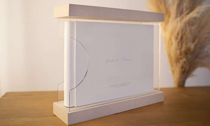 album matrimoniale con scatola in plexiglass GLAM album matrimoniale con scatola in plexiglass 4